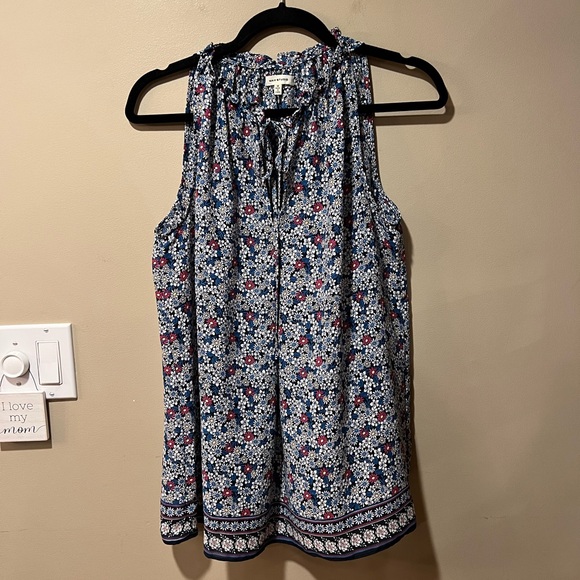 Max Studio Navy/Blue/White/Pink Busy Floral Print Sleeveless Top w/Ruffles - Picture 9 of 15
